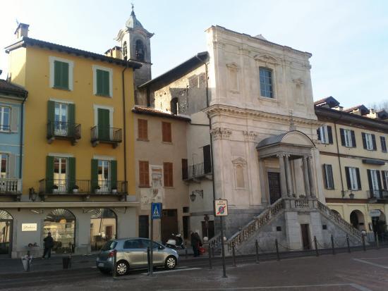 l'église Santa Marta