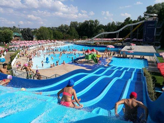 Centro Sportivo e Parco Acquatico WAVE